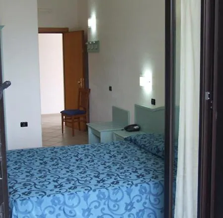 Piccolo Paradiso Di 3* Rodi Garganico