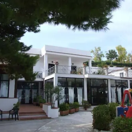 Otel Piccolo Paradiso Di 3*