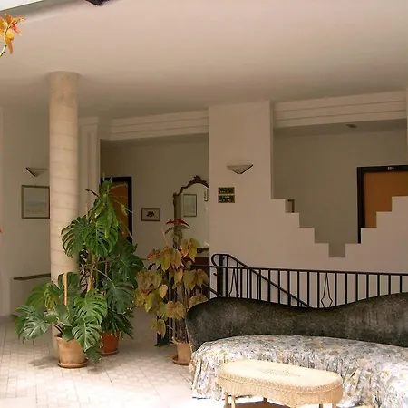 Hotel Piccolo Paradiso Di Rodi Garganico