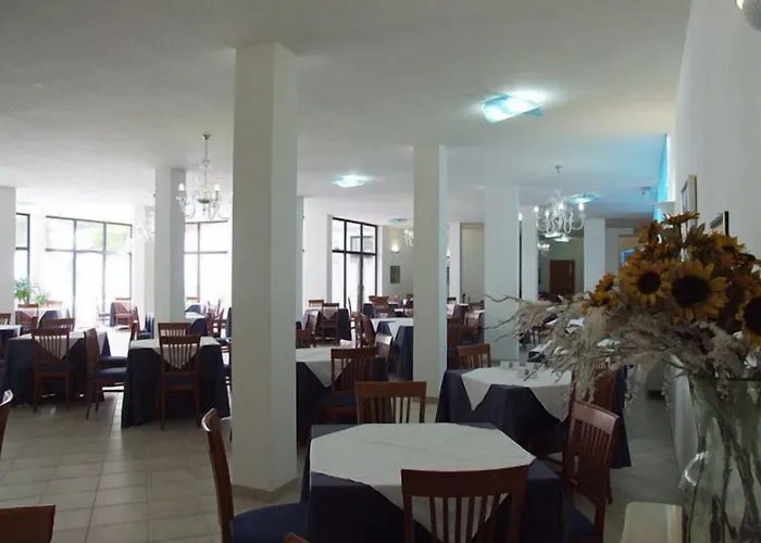 Otel Piccolo Paradiso Di 3*