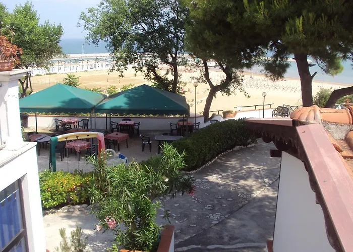 Piccolo Paradiso Di 3*