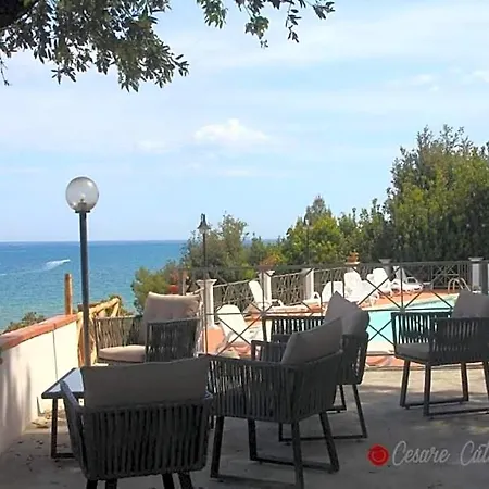 Piccolo Paradiso Di Hotel 3*
