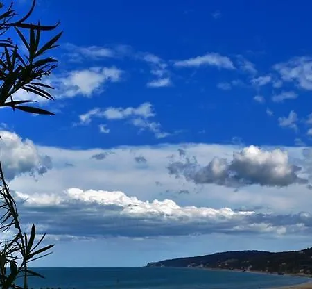 מלון Piccolo Paradiso Di 3*