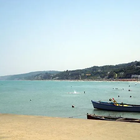 Piccolo Paradiso Di מלון רודי גרגניקו