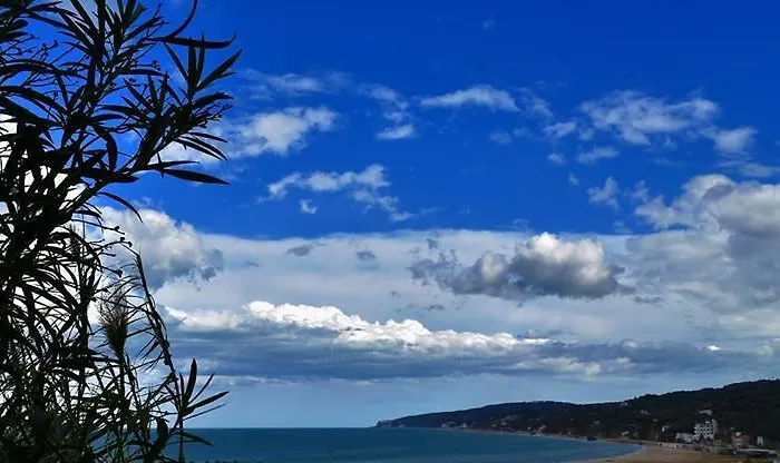 فندق Piccolo Paradiso Di 3*